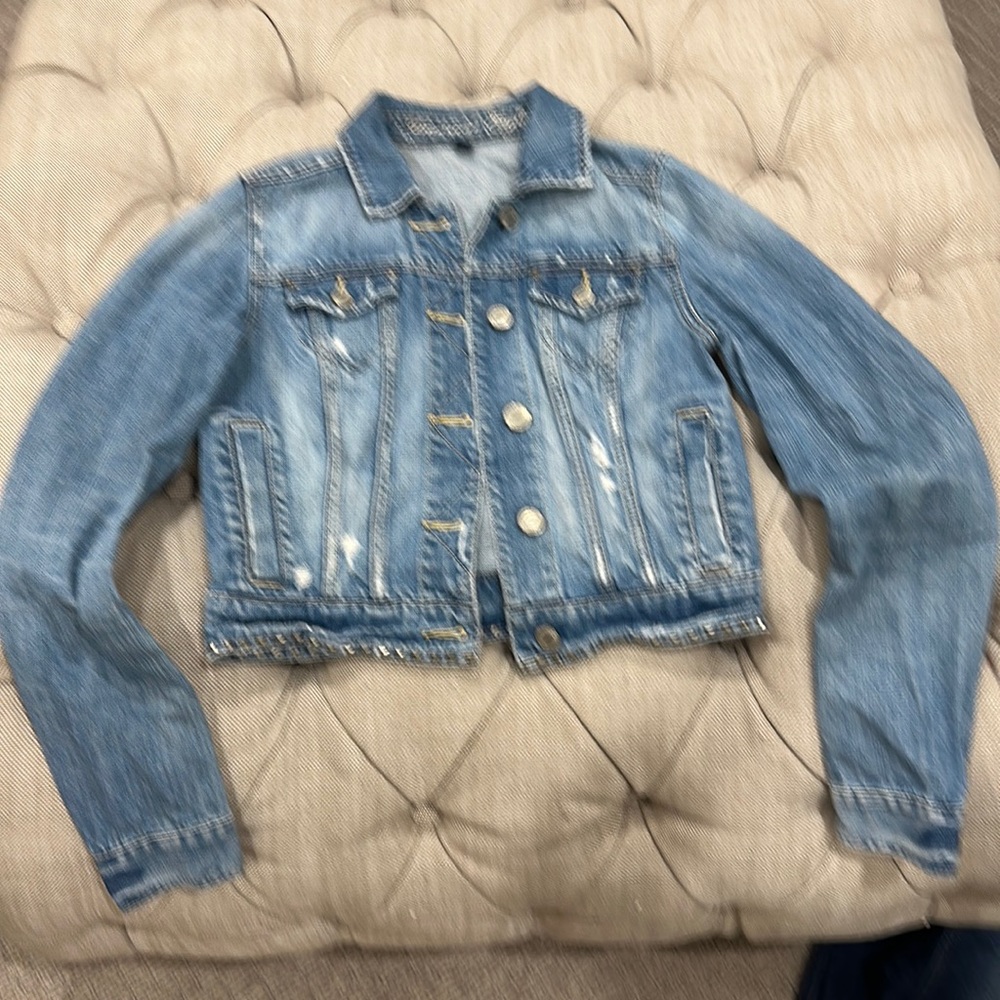 American Eagle cropped jean jacket size small